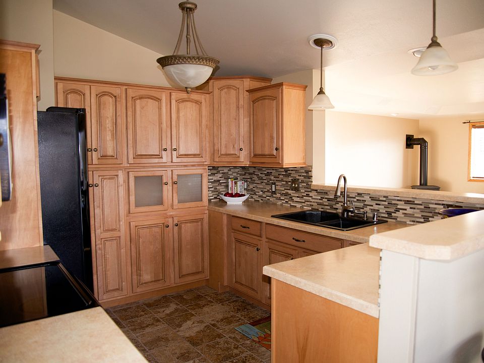 1st image of 2511 Blackthorn Dr