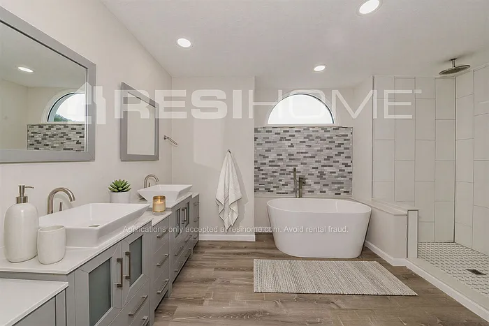 6405 64th Dr E — Photo 10