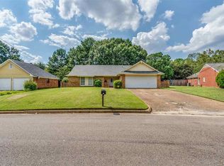 297 Longmeadow Dr, Ridgeland, MS 39157