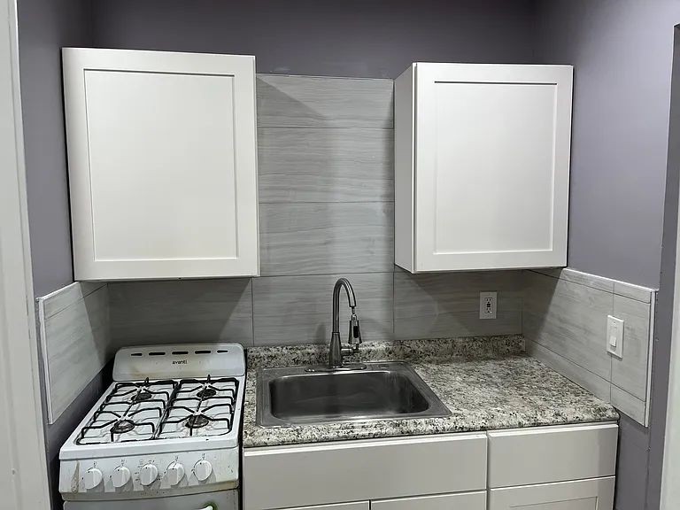15236 Tireman St #1 — Photo 6