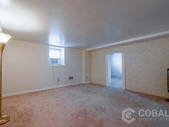 5th image of 1005 Greenwood Ave NE #3