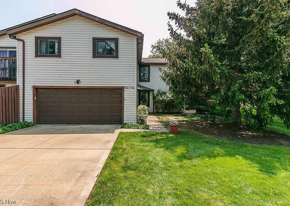 1st image of 32732 Washington Ct #32
