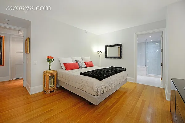 Sold by Corcoran | media 14