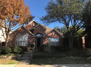 10206 Waters Dr, Irving, TX 75063