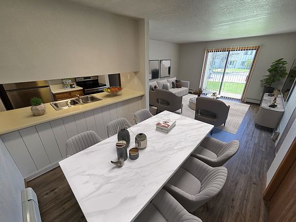 4th image of 3893 Orr Dr #10