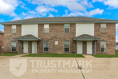 4508 Sylvia Dr Photo 1