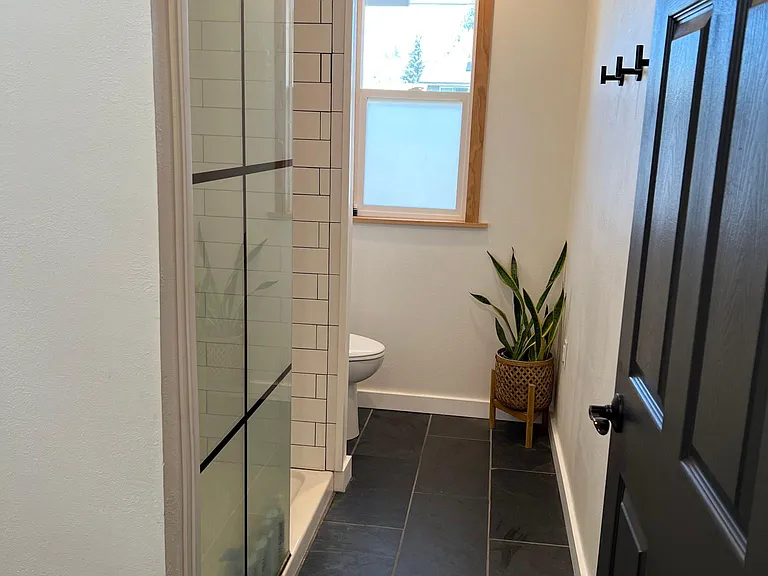 3124 W Euclid Ave — Photo 4
