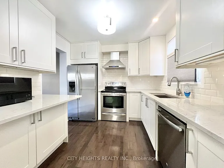 45 Hansen Rd N #20 — Photo 9