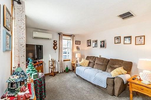 4th image of 23 Lindbergh Ave #25