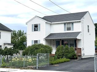 431 Stevens St, Lowell, MA 01851