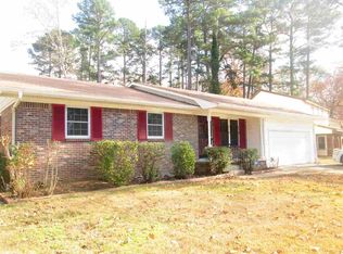 26 Saxony Cir, Little Rock, AR 72209