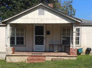 10 3rd St, Barnesville, GA 30204