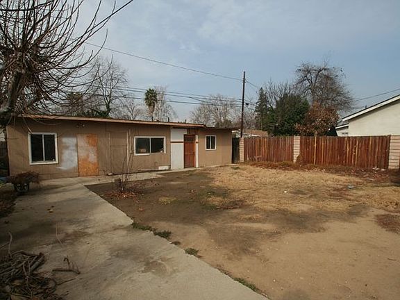 5th image of 7453 White Oak Ave