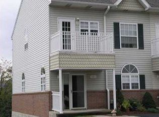 901 Carla Dr, Pittsburgh, PA 15238