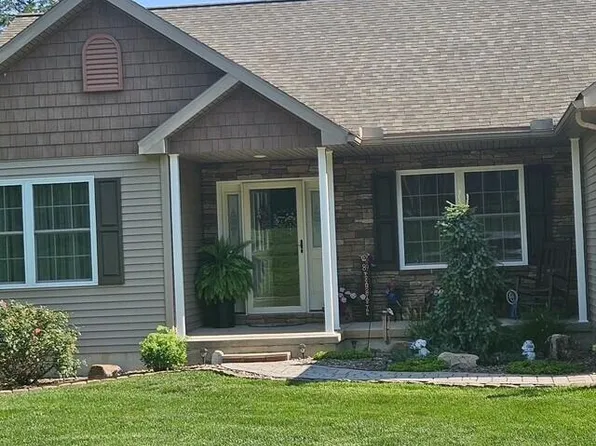 89 Pocahontas Trl, Lock Haven, PA 17745