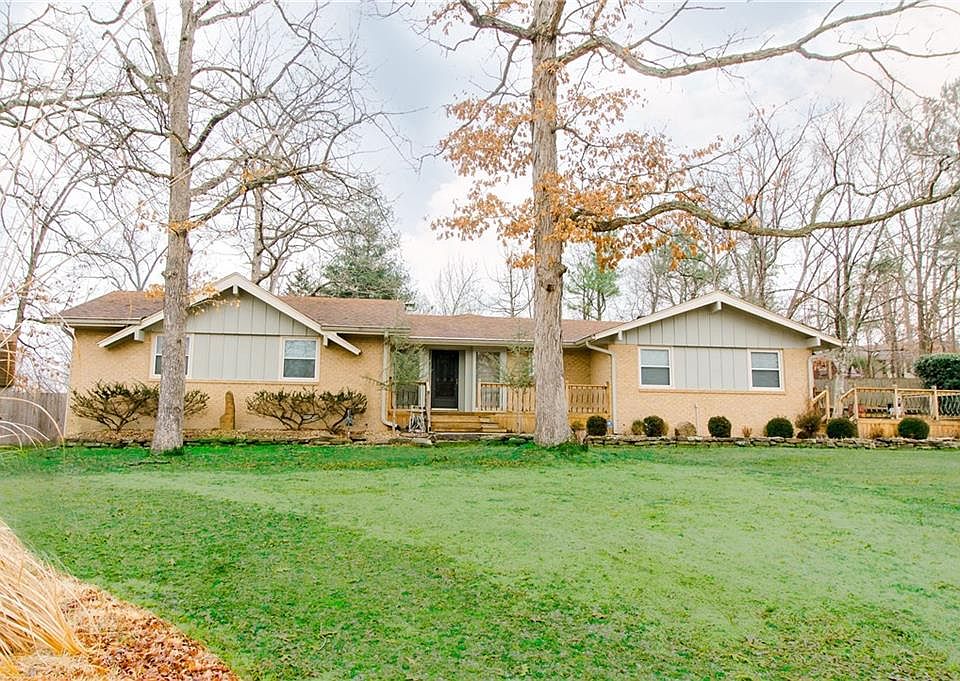 1st image of 9222 Grimes Dr