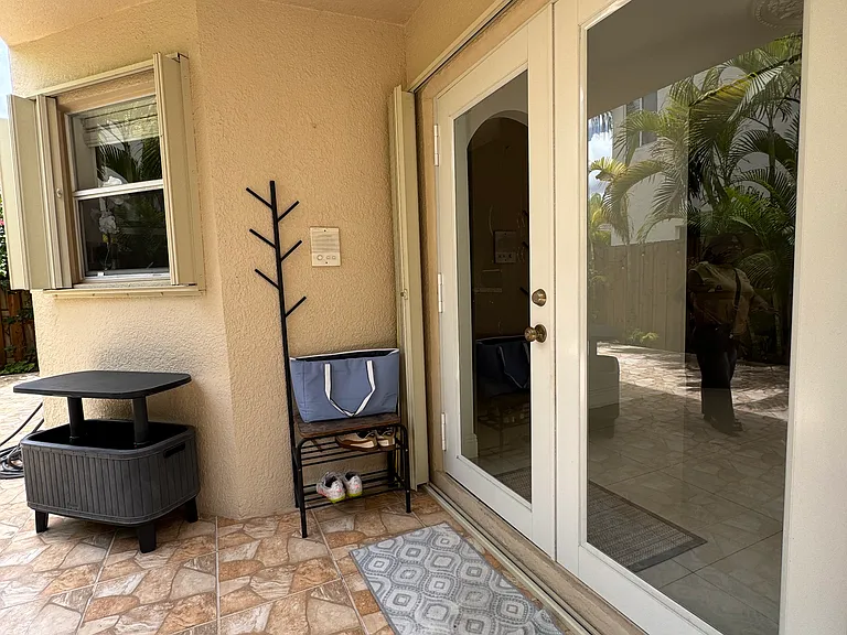 15621 SW 100th Ln — Photo 41