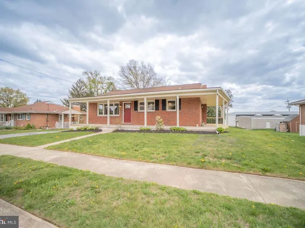 70 Kevin Dr, York, PA 17408