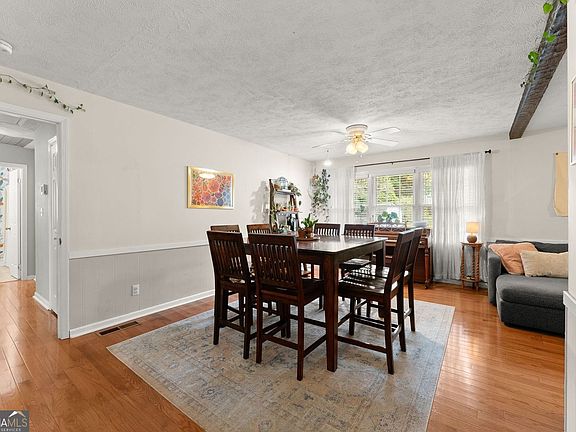 5th image of 3670 Whiting Rd