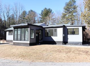 5692 E Old State Rd, Guilderland, NY 12084