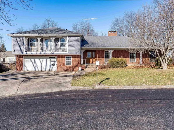 141 Vonachen Ct, East Peoria, IL 61611