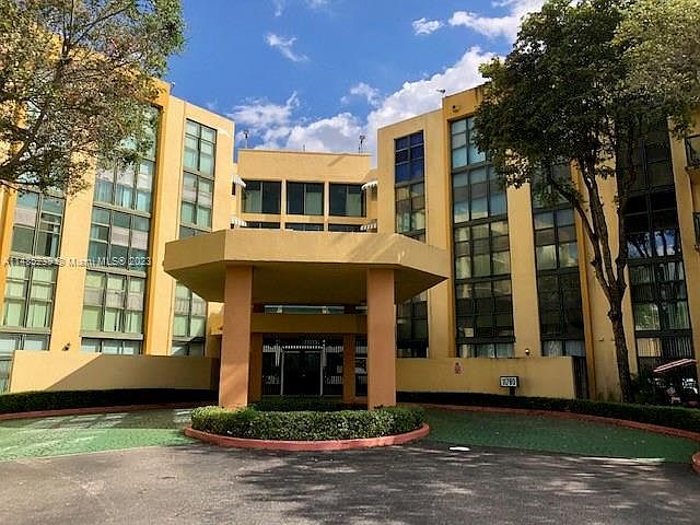 1st image of 11780 SW 18th St #2022