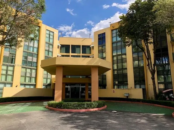 11780 SW 18th St #2022, Miami, FL 33175