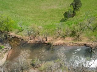 2168 Fairview Rd, Tellico Plains, TN 37385