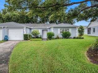 8825 Manos Cir, New Port Richey, FL 34655