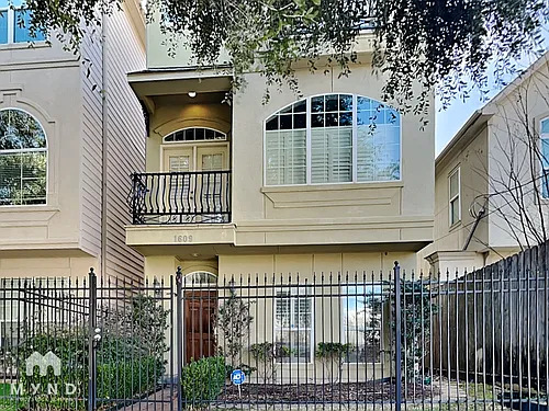 1609 Summer St Photo 1