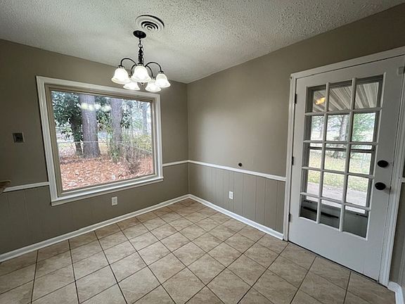4th image of 1867 Tissington Dr