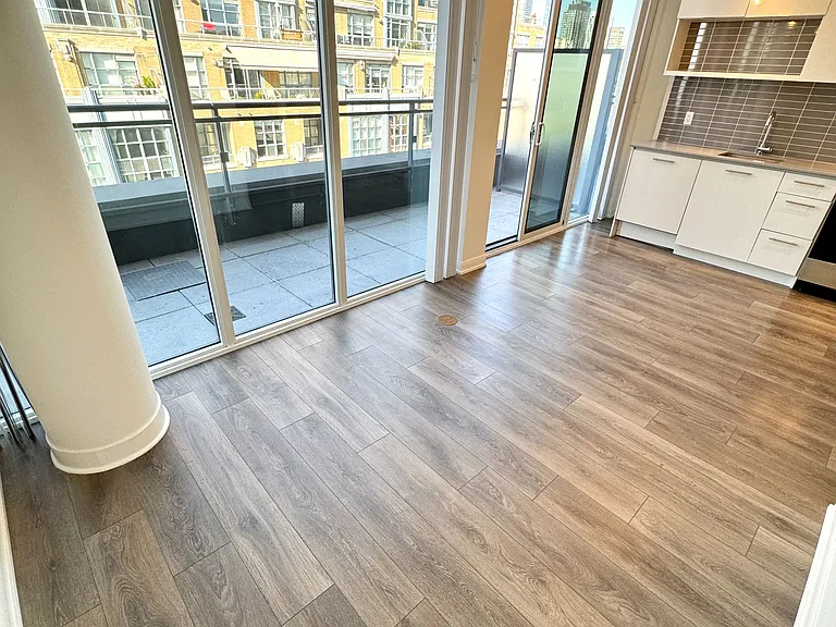 435 Richmond St W #1201 — Photo 10
