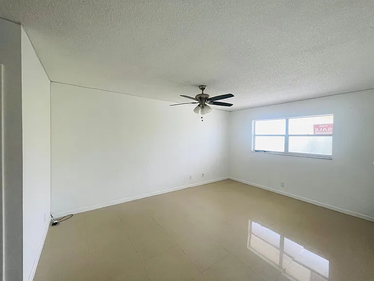 6300 S Falls Circle Dr #412 — Photo 11