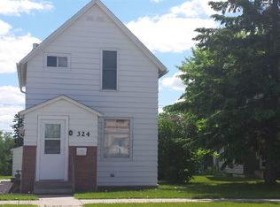 324 Central Ave N, Crookston, MN 56716