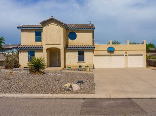 105 Castle Rock Rd SE, Rio Rancho, NM 87124