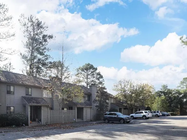 2421 Dove Pl #2421, Birmingham, AL 35216