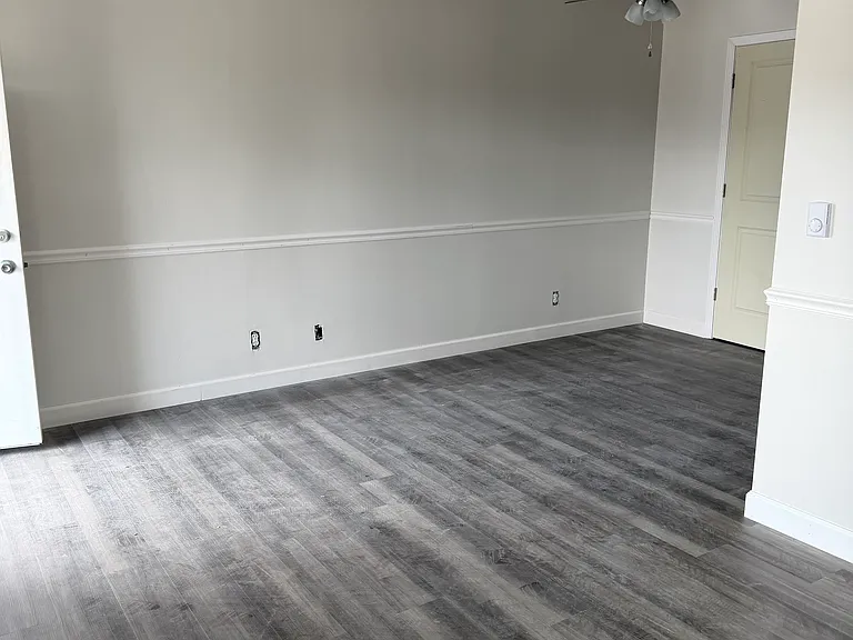 14 W Bluff St #18 — Photo 3