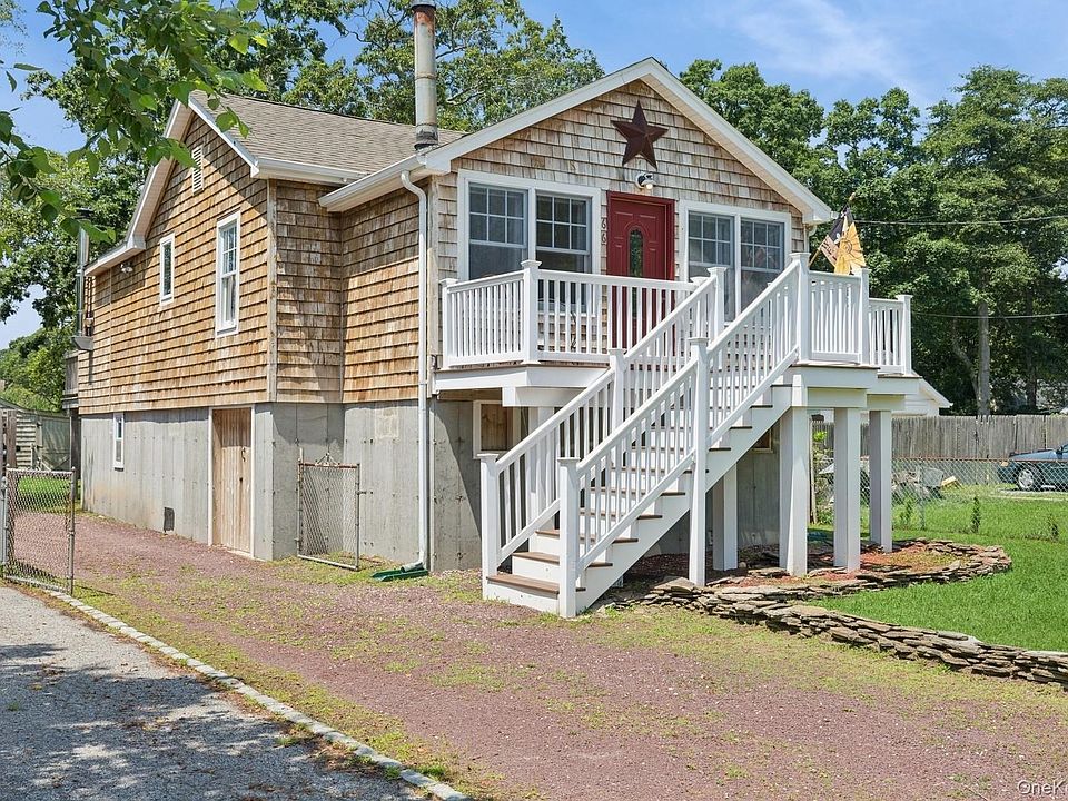 1st image of 66 Lynbrook Drive