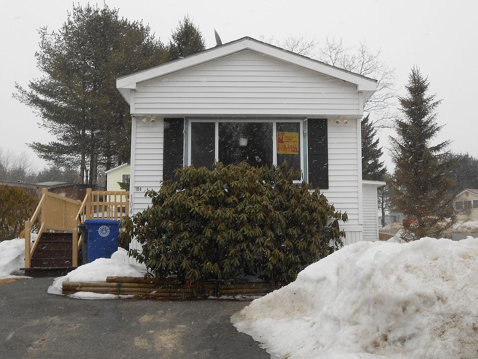 1st image of 665 Saco St Lot 104