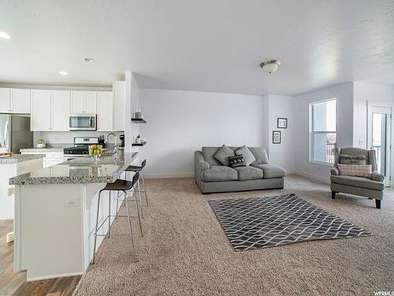 5th image of 1768 W Dalmeny Way