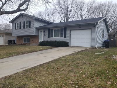 106 Greenleaf Dr, Bloomington, IL, 61704