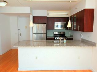 555 W 23rd St APT N3L, New York, NY
