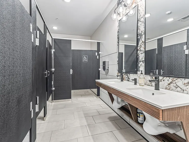 Asher Apartments - LIMITED-TIME OFFER 8 WEEKS FREE! — Photo 21