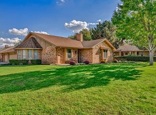 910 Bucknell Dr, Arlington, TX 76012