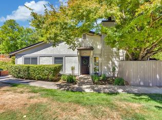 6237 Holly Spring Ct, Citrus Heights, CA 95621