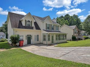 9122 Amberleigh Ln, Riverdale, GA