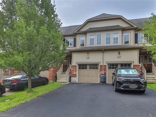 3 Dwyer Ct, Brantford, ON N3T 0G8