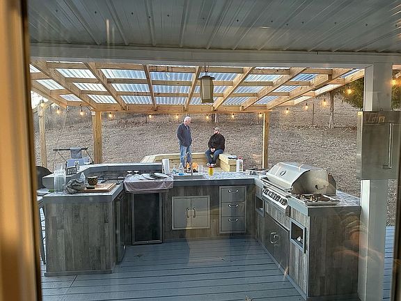 5th image of 418 Pocahontas Ln