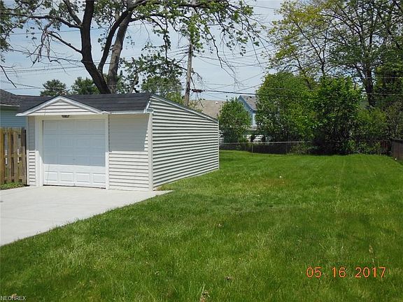 3rd image of 6406 Dartworth Dr