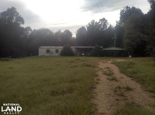 2209 Highway 17, Camden, MS 39045